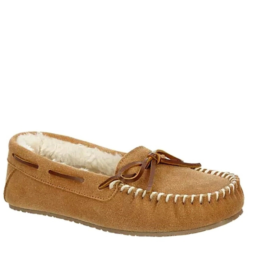 NWOT Minnetonka Moccasins